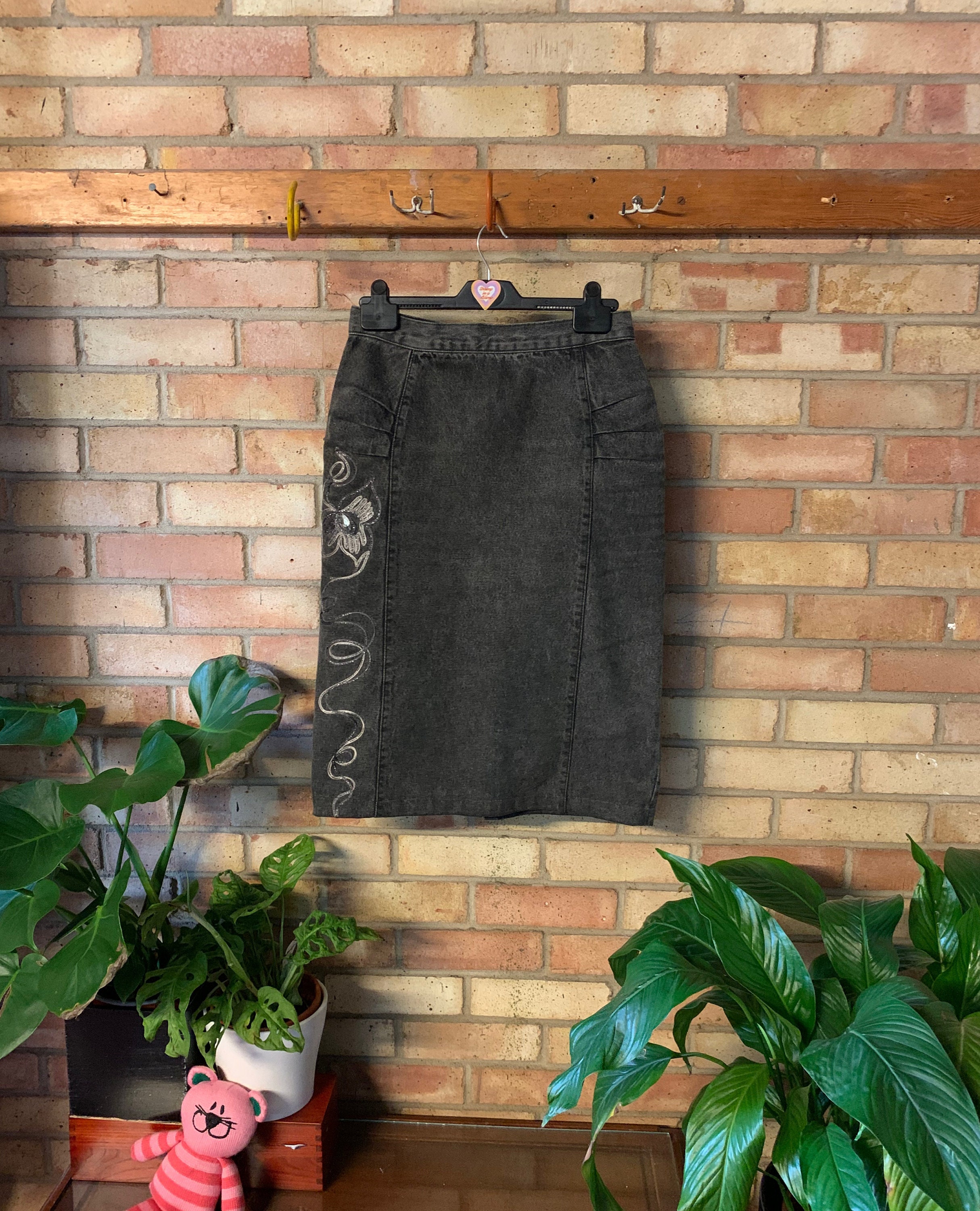 Image of Vintage S S Dark Grey Denim Knee Length Skirt - Small / S S Acid Wash Embroidered Embellished