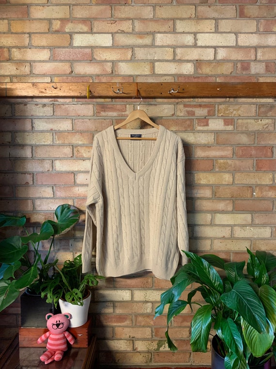 VINTAGE 1980s 1990s Cream Beige Cable Knit V Neck