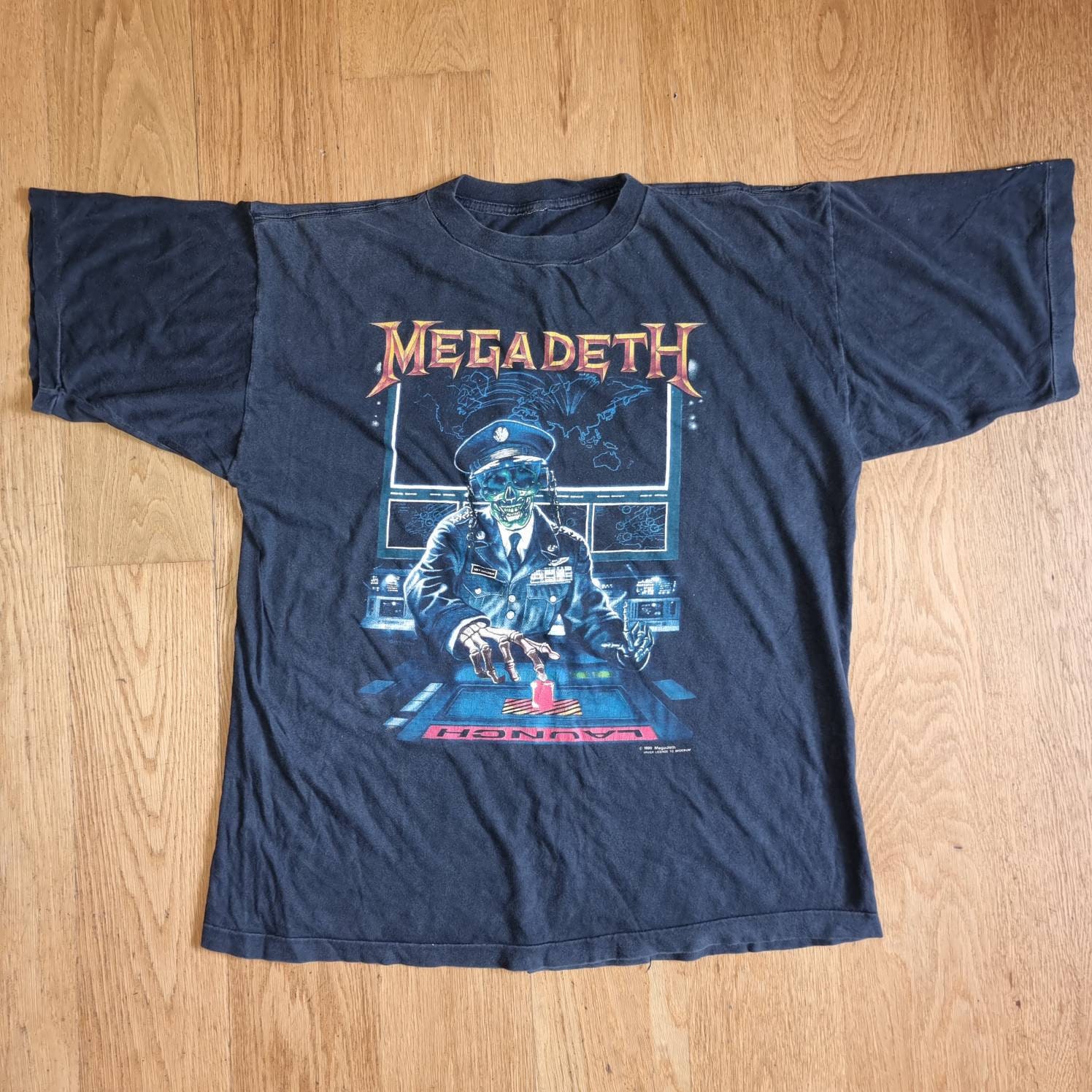 Korrekt shampoo brevpapir Buy Megadeth Holy Wars European Tour Vintage 1990 T-shirt Thrash Online in  India - Etsy
