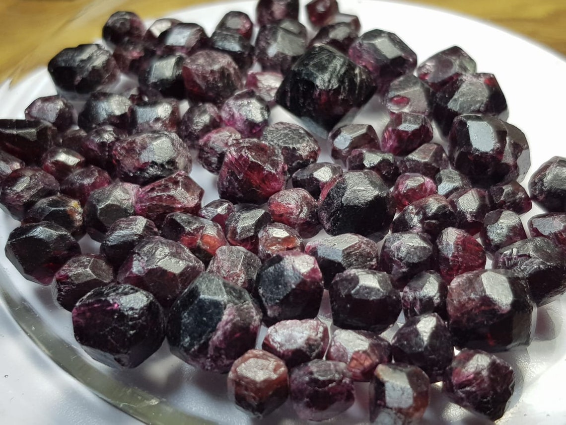 Red Blood Crystal Fully Terminated Rough Etsy