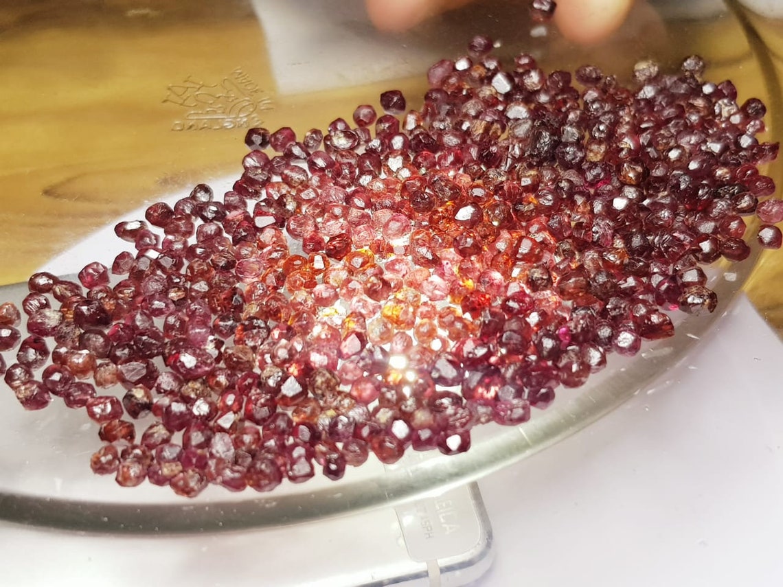 Red Blood Crystal Fully Terminated Crystal Lot Raw Etsy