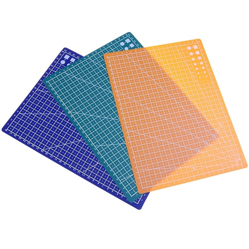 PVC Grid Mat Cutting Mat Patchwork Craft Mat Pad Leather Fabric