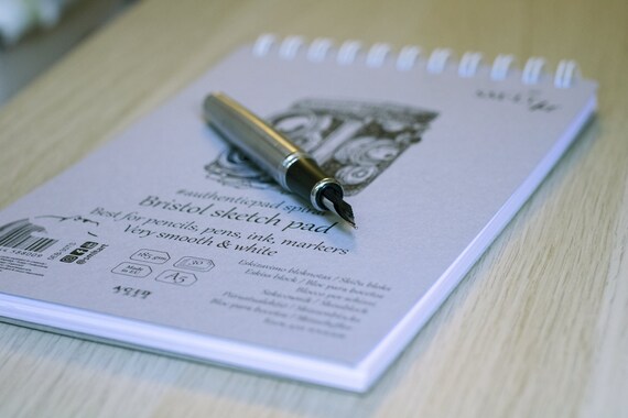 Bristol Sketch Pad / Cuaderno de bocetos de papel para dibujo - Etsy España Bristol Sketch Pad / Cuaderno de bocetos de papel para dibujo - Etsy España