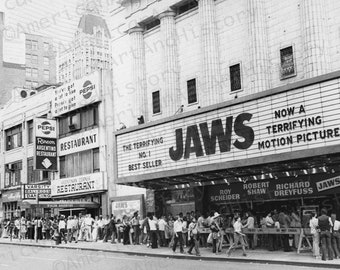Jaws - Opening day in New York