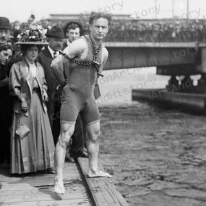 Harry Houdini Jumps From The Harvard Bridge In Boston, 1908