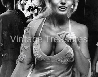 Loni Anderson Nude Photos - Etsy