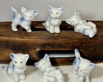 Cat collector,vintage black and white kittens,porcelain kittens,cat collector,kittens,delicate porcelain collection,Japan figurines FREE SH