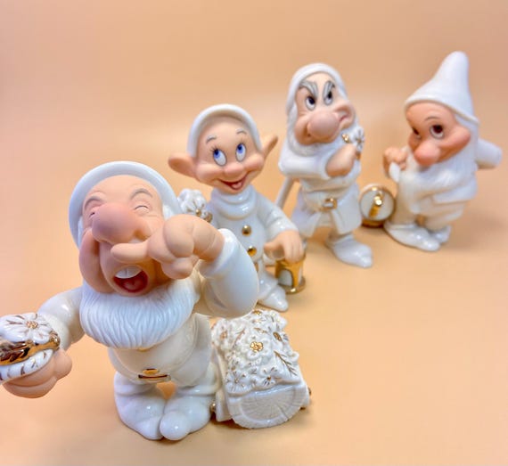 ディズニー ティーポット 七人の小人たち コレクター LENOX Disney Showcase Collection,lenox Disney Dwarfs,7 Dwarfs,showcase