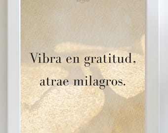 Cyfrowy cytat o wdzięczności, Wibracja wdzięczności przyciąga cuda, Pozytywny minimalistyczny wystrój, Drukowana grafika ścienna, Dekret obfitości