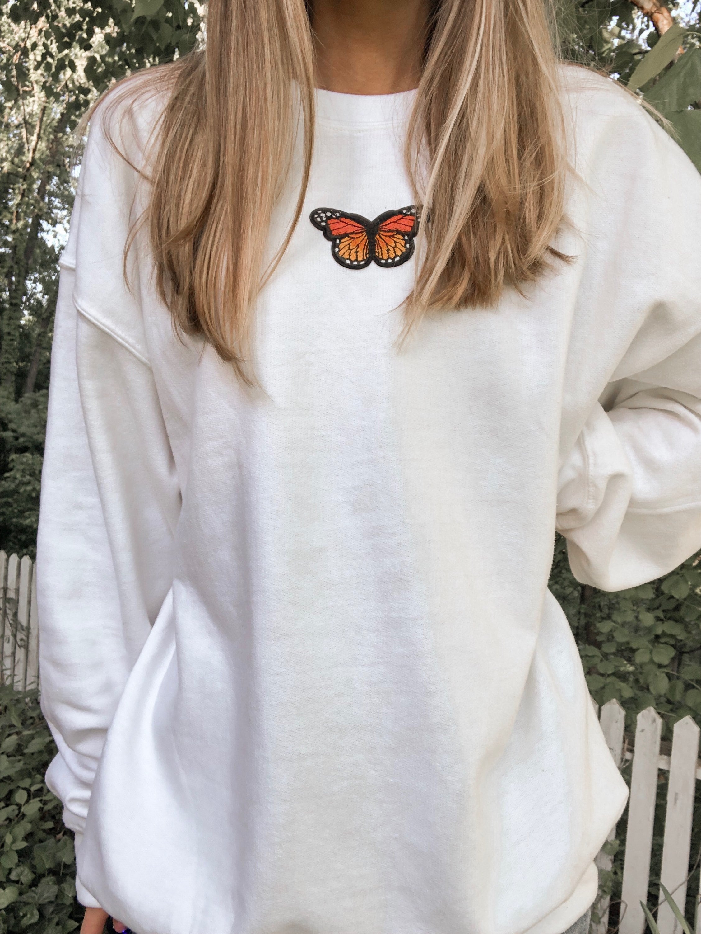 Butterfly crew neck Clearance
