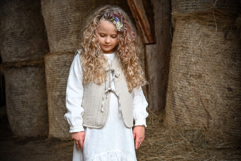 Padded linen vest for Kids, Quilted vest, Warm waistcoat image 4