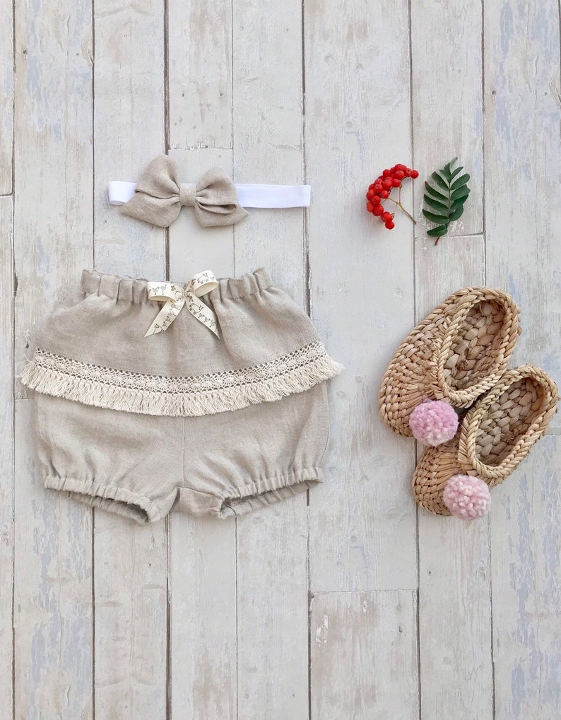 Boho bloomers baby girl 1st birthday natural linen shorts girl diaper covers smash cake outfit soft rustic linen bloomers with fringes