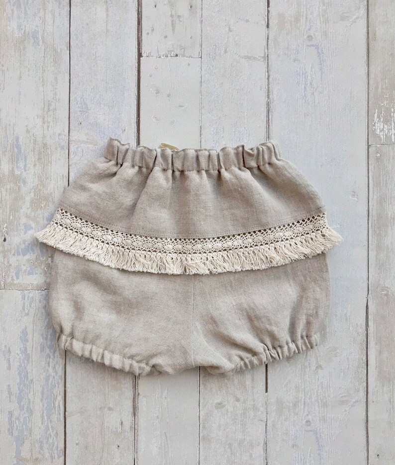 Boho bloomers baby girl 1st birthday natural linen shorts girl diaper covers smash cake outfit soft rustic linen bloomers with fringes