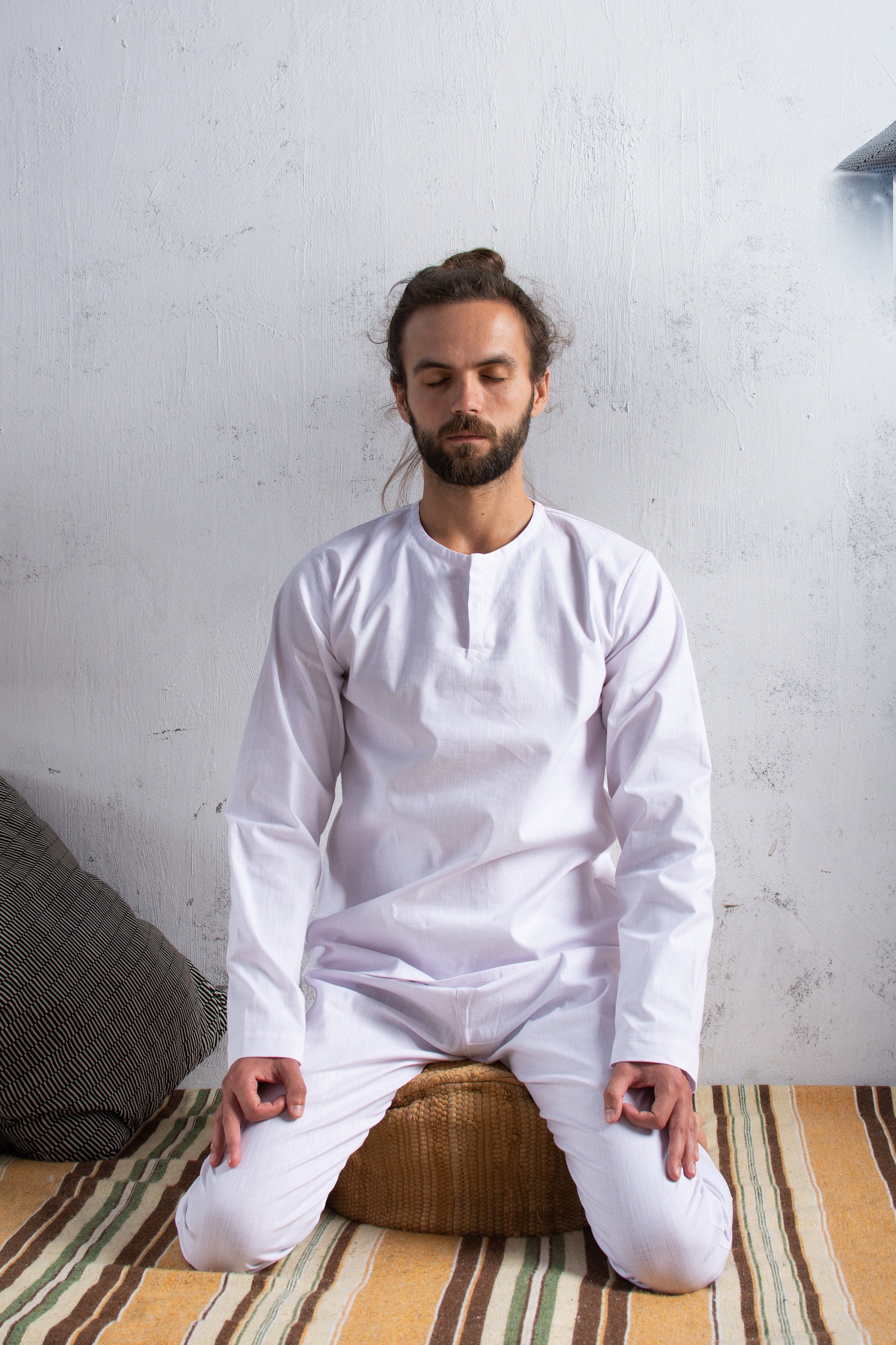 White Shirt and Pants Set Buddhist Zen Meditation Yoga Clothing Unisex Size L 