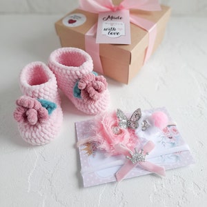 New baby girl gift box, Pregnancy gift, Baby congratulations, New mom gift, Sweet newborn, Mom to be gift
