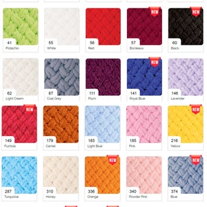 Peut inclure: Un nuancier de fils de laine en diff&eacute;rentes couleurs, notamment jaune clair, vert d'eau, bleu de Sochi, lilas clair, rose p&acirc;le, pistache, blanc, rouge, bordeaux, noir, cr&egrave;me clair, gris anthracite, prune, bleu royal, lavande, fuchsia, camel, bleu clair, rose, jaune, turquoise, miel, orange, rose poudr&eacute;, bleu, gris, aqua et beige.