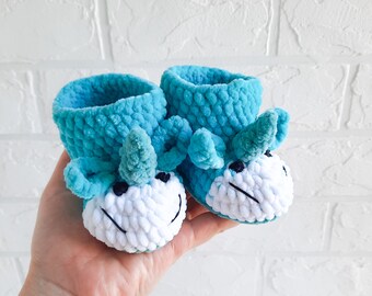 Gender neutral baby shower gift, Knit baby booties unicorn, crochet baby shoes, baby outfit clothes