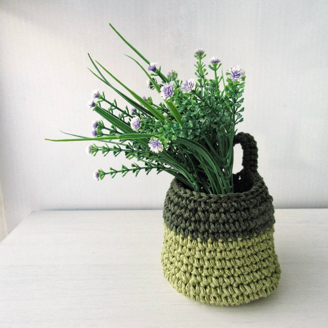 hanging basket for desk