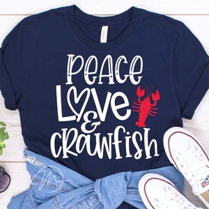 SVG de cangrejo de río "Paz y amor", diseño de camiseta del Festival del Cangrejo de Río, archivo de corte de Louisiana Boil, descarga digital de silueta de Cricut