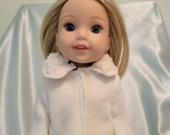 Ivory fleece coat has a faux Sherpa collar and fits 14.5 inch dolls such as Wellie Wishers, Glitter Girls and other similarly sized dolls.