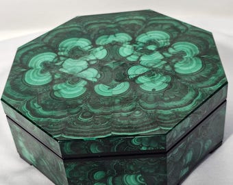 Faceted Malachite Jewelry Box - Crystal Energy Storage for Jewelry, Decor & Keepsakes