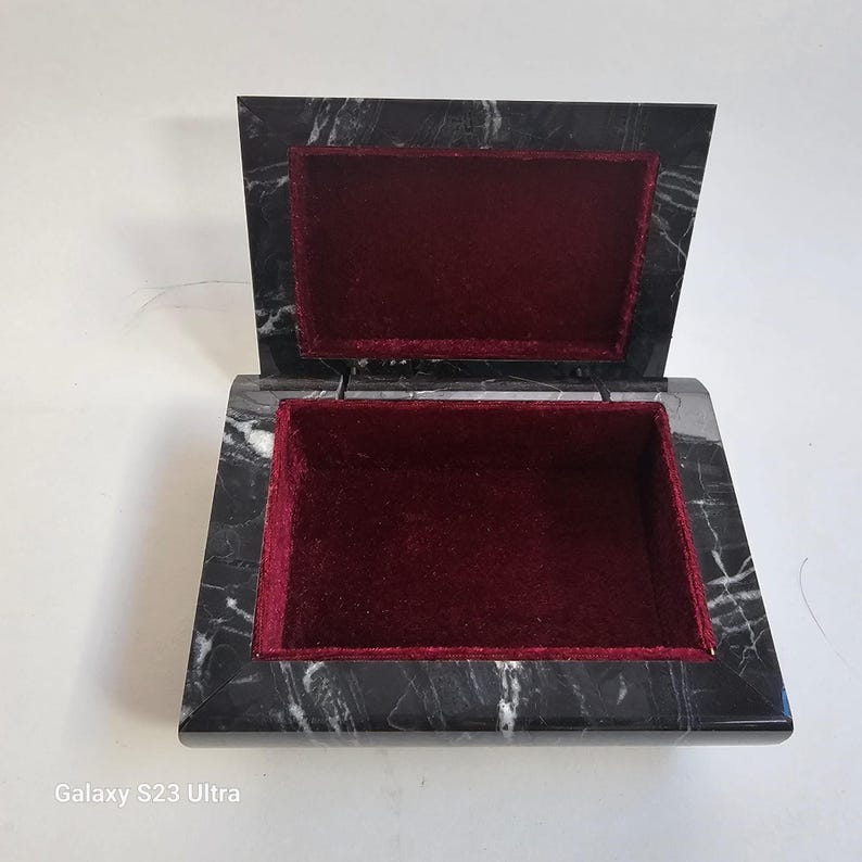 RoyalRockUS Jewelry Box - Thumbnail 4