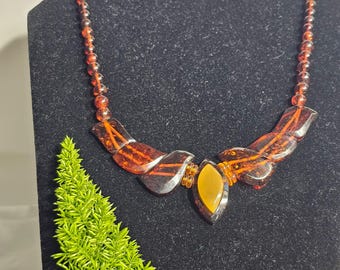 Authentic Beaded Russian Amber Necklace – Handmade, Natural Baltic Amber Jewelry for Elegance & Healing