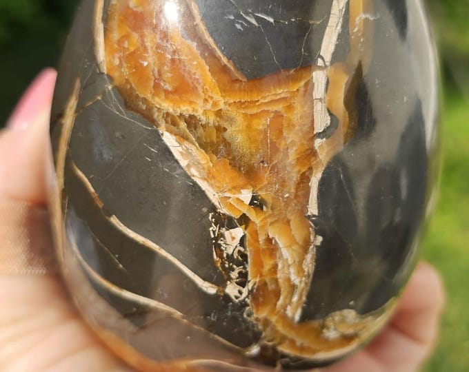 Simbircite Septarian Egg – Polished Dragon Stone Crystal, Black & Orange Calcite Fossil Stone, Natural Healing Crystal Decor, Collector Gift