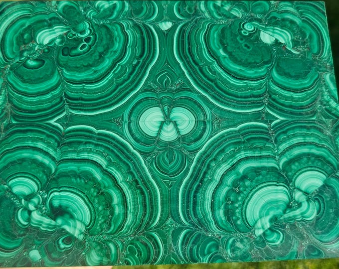 Authentic Russian Malachite Jewelry Box – Handcrafted Gemstone Keepsake & Decorative Box