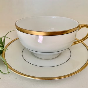 HUTSCHENREUTHER Gelb Bavaria Favorite 2 Gold Bands tea cup and saucer