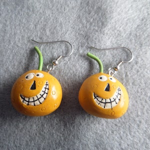 Toothy Pumpkin Earrings