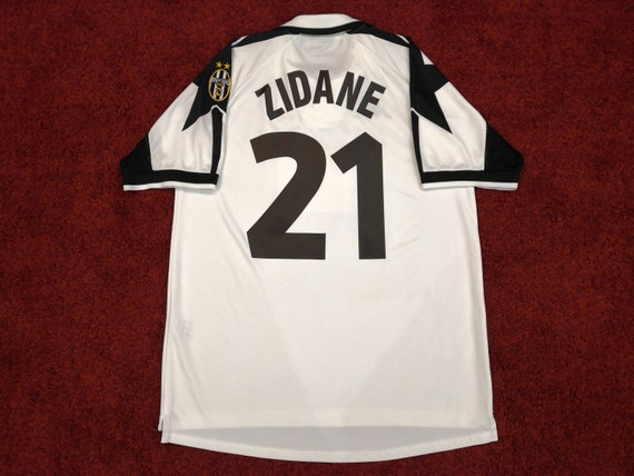 zidane juventus shirt