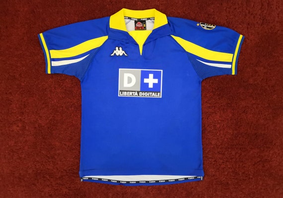 Vintage Rare Italy Italia Calcio JUVENTUS 3rd Football Shirt