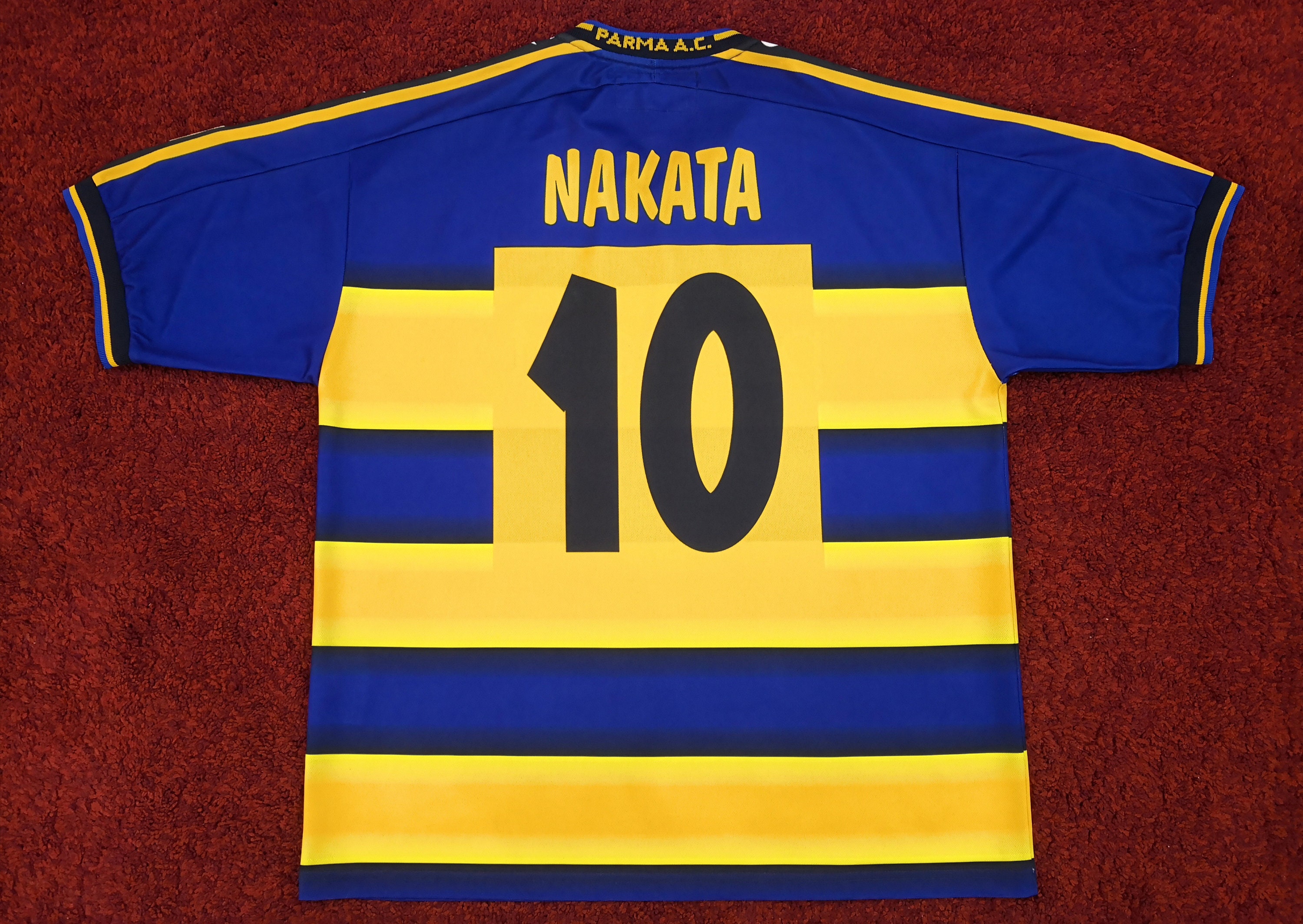 種類レプリカユニフォーム2002年 Champion パルマ　ホーム　NAKATA 10