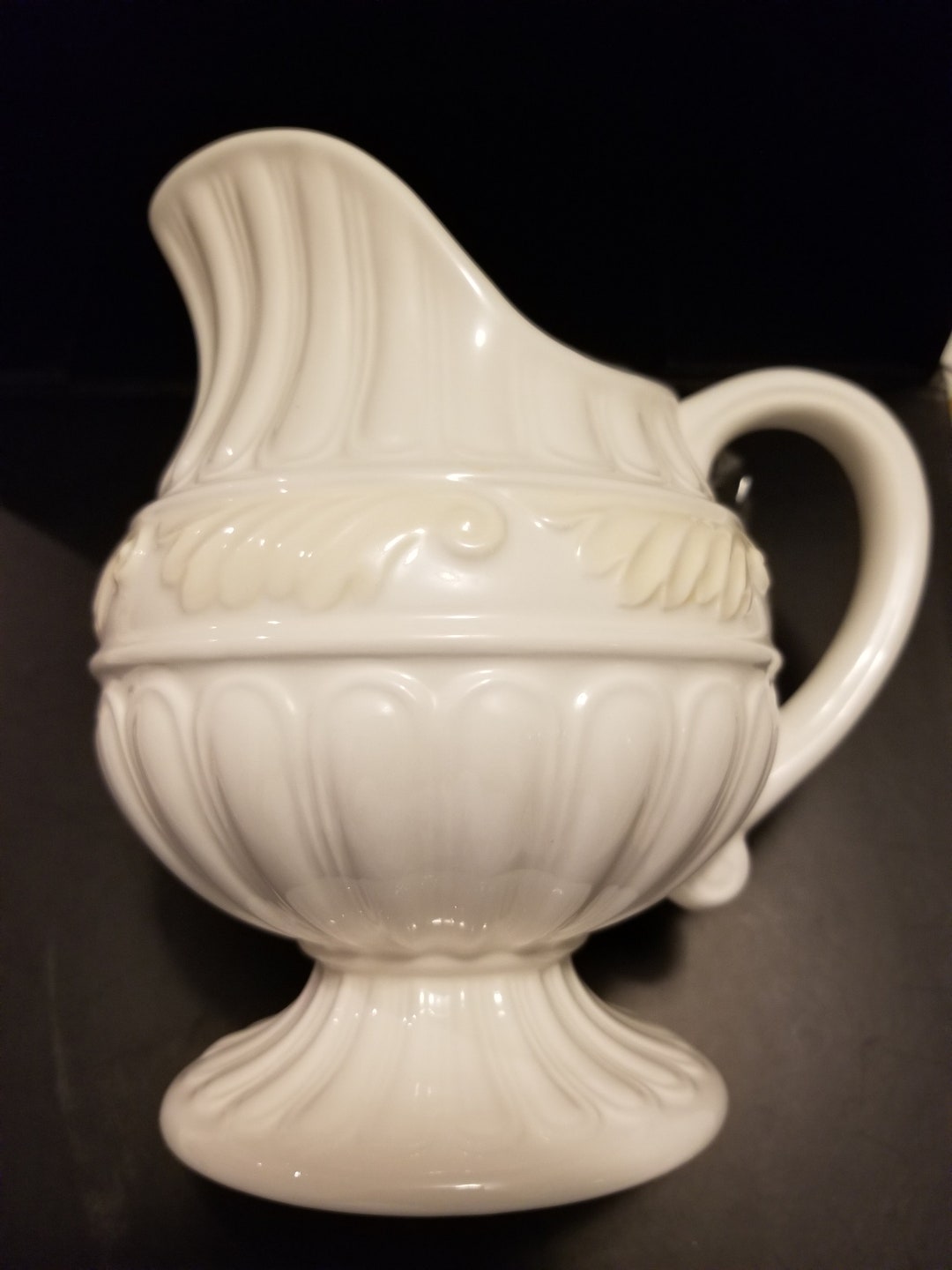 Butler's Pantry Lenox Creamer, New in Original Box 6 3/8 24oz FREE