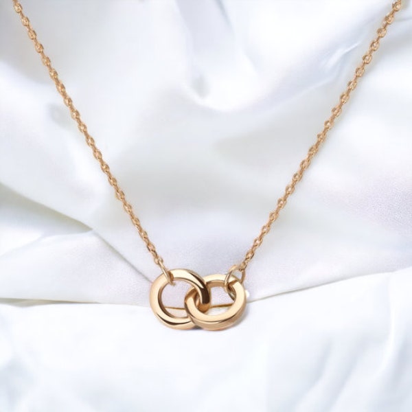 Interlocking pendant necklace, 14k gold connection pendant necklace, Two rings interlocking Dainty Delicate 18 inch Link Chain Necklace