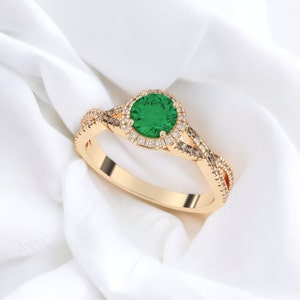 Emerald Infinity Engagement Ring Halo Diamond Wedding Ring - Etsy