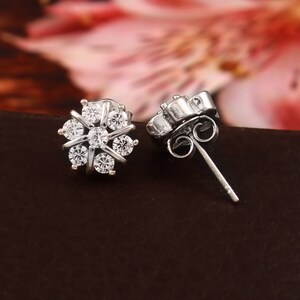 Diamond Flower Stud Earrings, 14k Solid Gold Pave set Natural Diamonds Studs, Minimalist Earrings, dainty studs, Diamond Earrings for Women