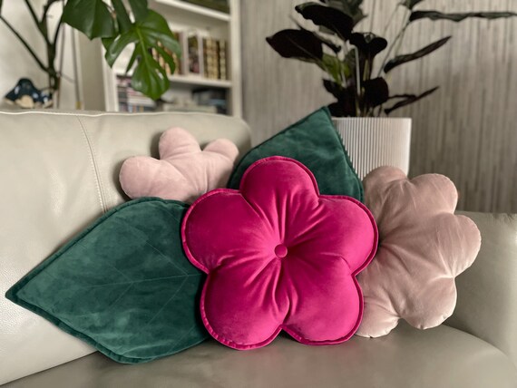 Pillows shaped like flowers hotsell