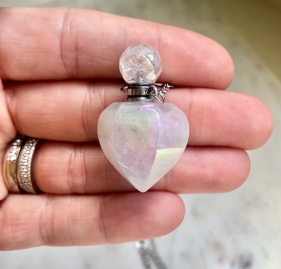 Wearable urns 2024 for ashes