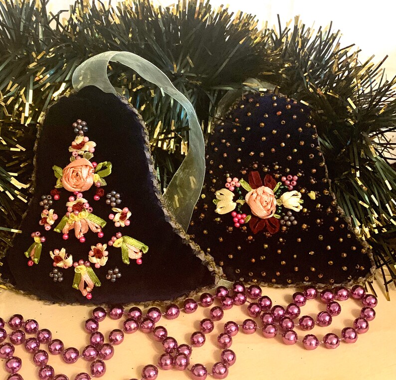 Set of Christmas toys