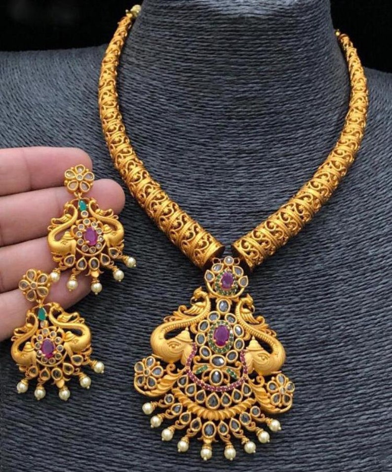 South Indian Kemp Stone Set Traditional Temple - South Indian Gold Pendant Sets South Indian Kemp Stone Set Traditional Temple - South Indian Gold Pendant Sets