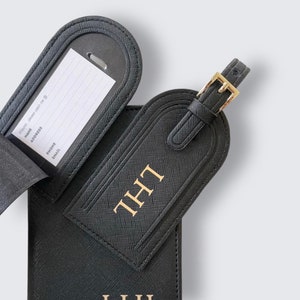 Heren gepersonaliseerd bagagelabel met initialen – Monogram kofferlabel voor hem - Reiscadeau - Gepersonaliseerde koffertaslabel - Bagagelabel