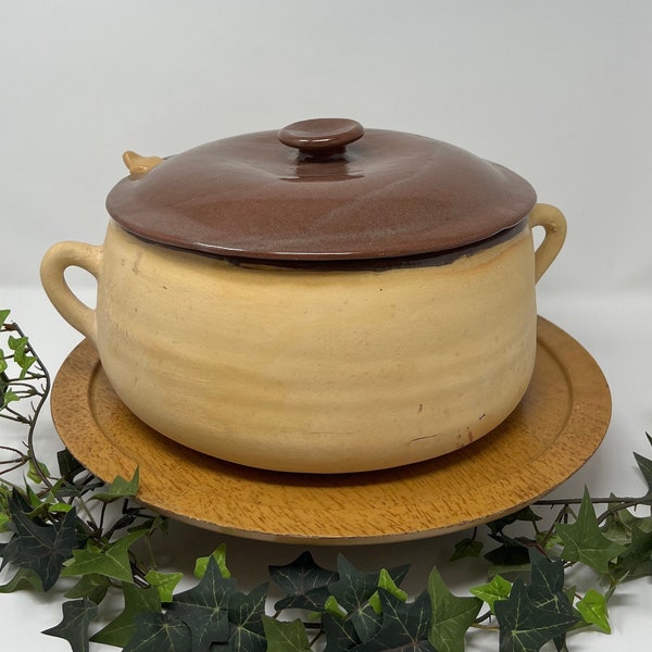 Soup Tureen, Terra Cotta, With Ladle, Large Vintage Soup Tureen, Holiday Table, Beautiful Glaze, Brown/Tan/14" Round, Farmhouse,
