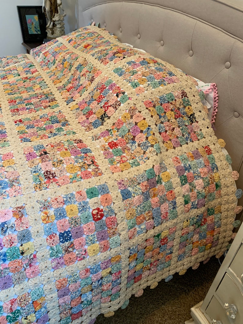 Quilt Vintage Yoyo Quilt 1930's Yoyo Quilt Collector Etsy