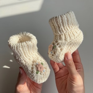 Knit Baby Booties
