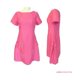 Beautiful Vintage 1960&#39;s Pink Beaded Fully Lined Cocktail Tea Dress