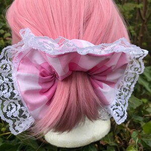 Rosa Vichy Karo Spitze Scrunchie elastisch lolita coquette krawatte Ballerina Vichy Ballett Cottagecore Rüschen weiß kawaii Sommer verträumt hübsch süß