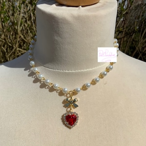 Herz Rosenkranz Perle Choker Halskette Perle Kette rot weiß Lolita Geschenk für sie Marie Antoinette Halskette Valentineen Rokoko viktorianisch Barock
