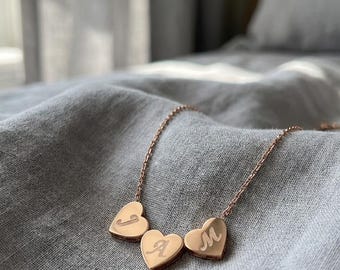 Personalized 3 Initial Heart Necklace, Custom Three Letter Name Necklace, Family Initials Jewelry, Anniversary Birthday Gift for Mom Her